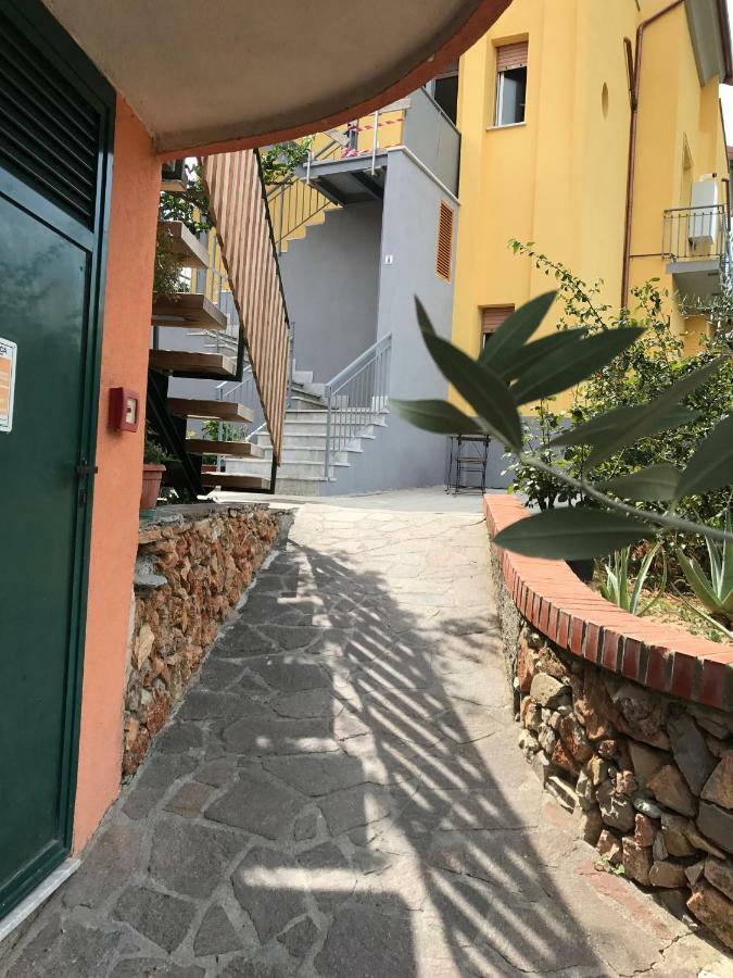 Appartamento Libeccio Finale Ligure Dış mekan fotoğraf